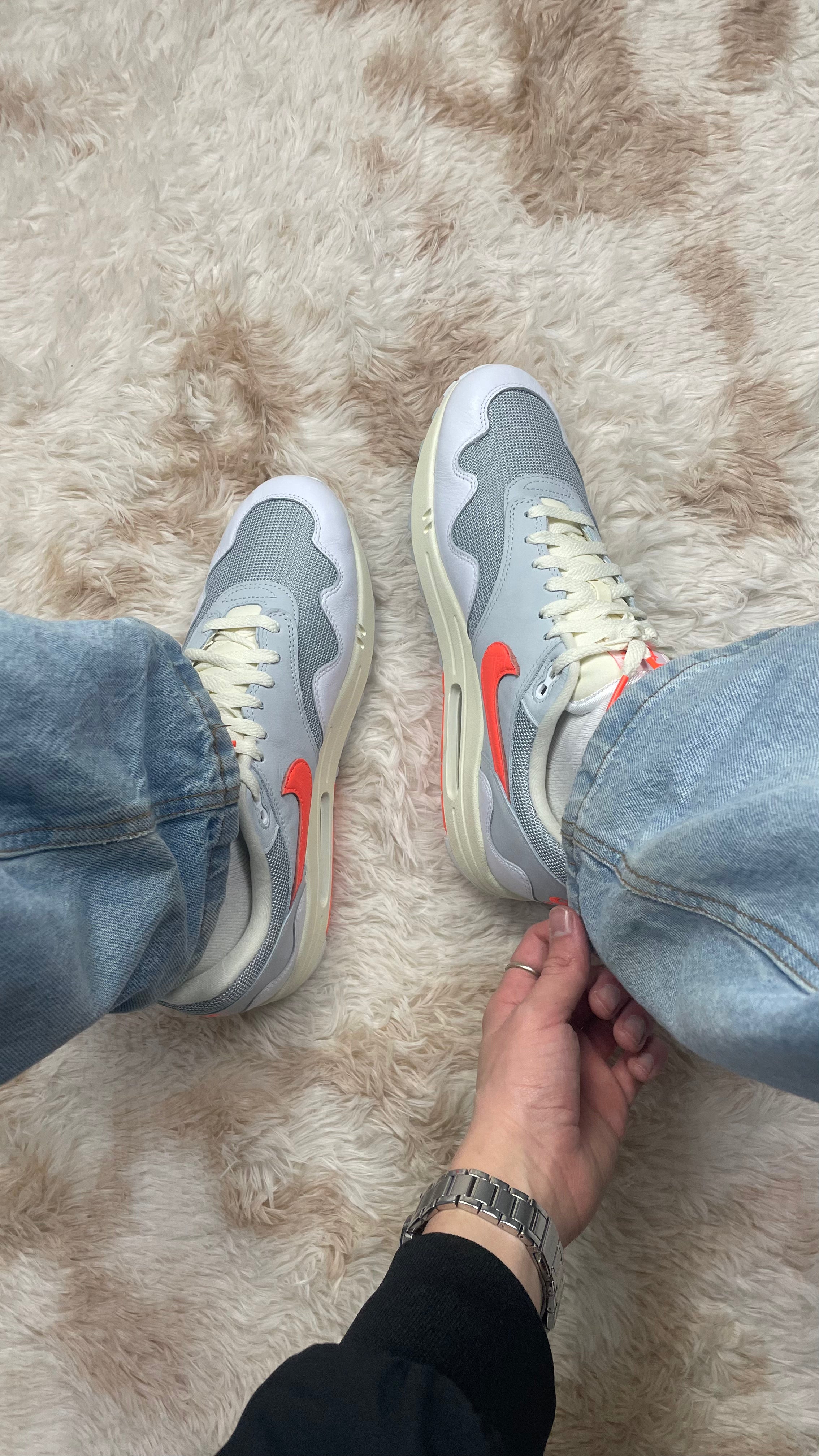 Nike Air Max 1 x Patta White & Hyper Crimson