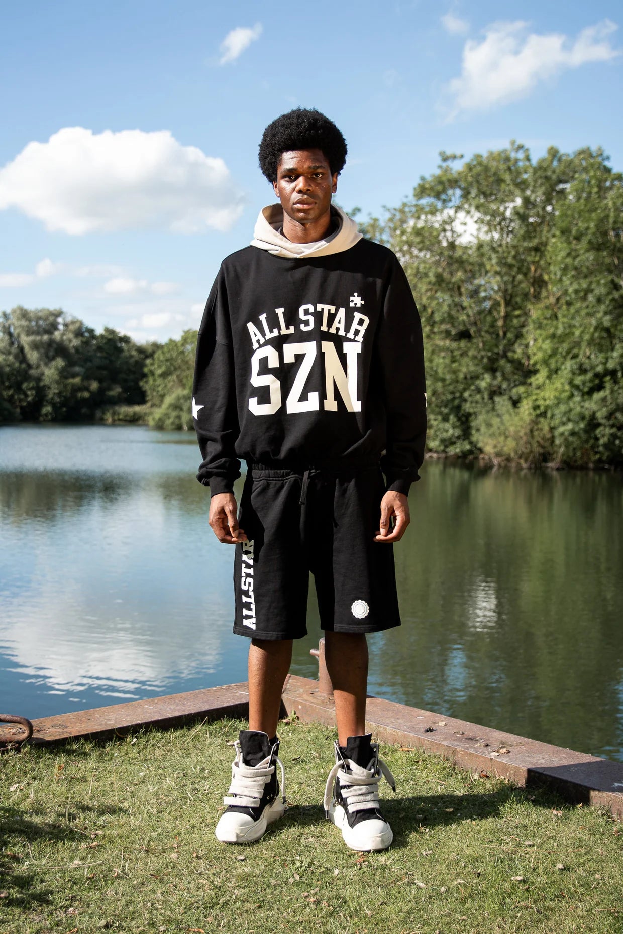 The Missing Piece - All-Star Division Sweatshorts Iconic Black