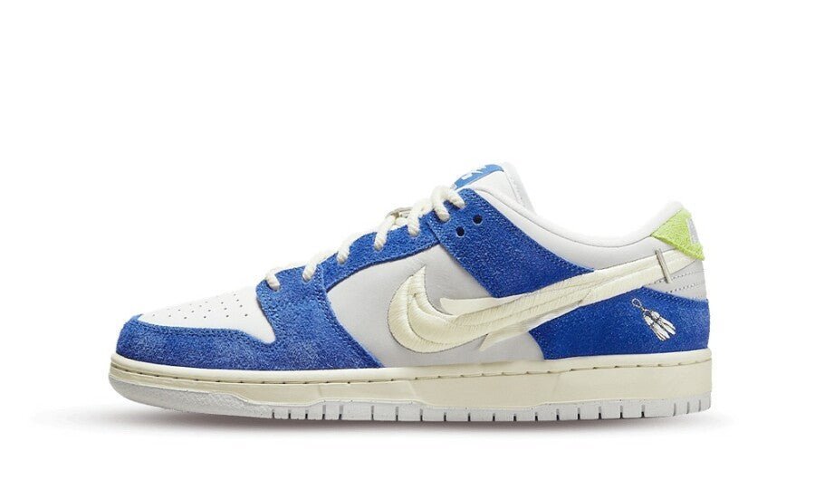 Fly Streetwear x Nike SB Dunk Low Pro - DQ5130-400 - Mentastore
