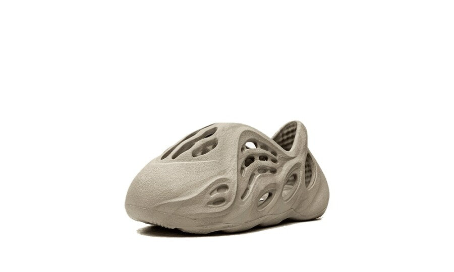 Yeezy Foam RNNR Stone Sage (Infants)