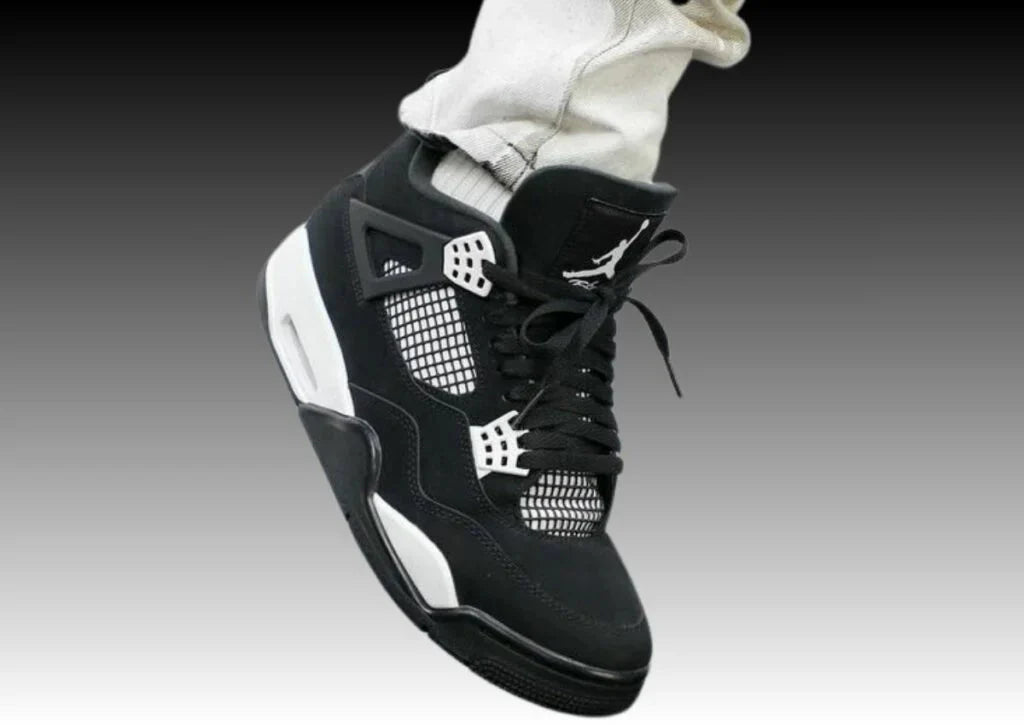 Jordan 4 Retro 'White Thunder' - FQ8138-001 - Mentastore