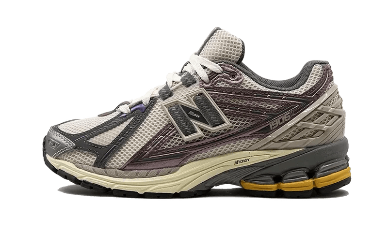 New Balance 1906R Licorice - M1906RRA - Mentastore