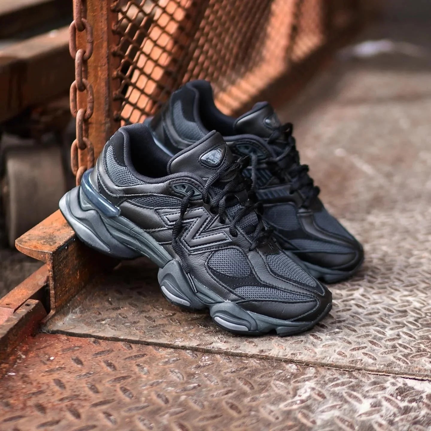 New Balance 9060 'Triple Black Leather' - U9060NRI - Mentastore