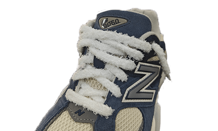 Fluffy laces white 120 cm - fluffy laces - Mentastore