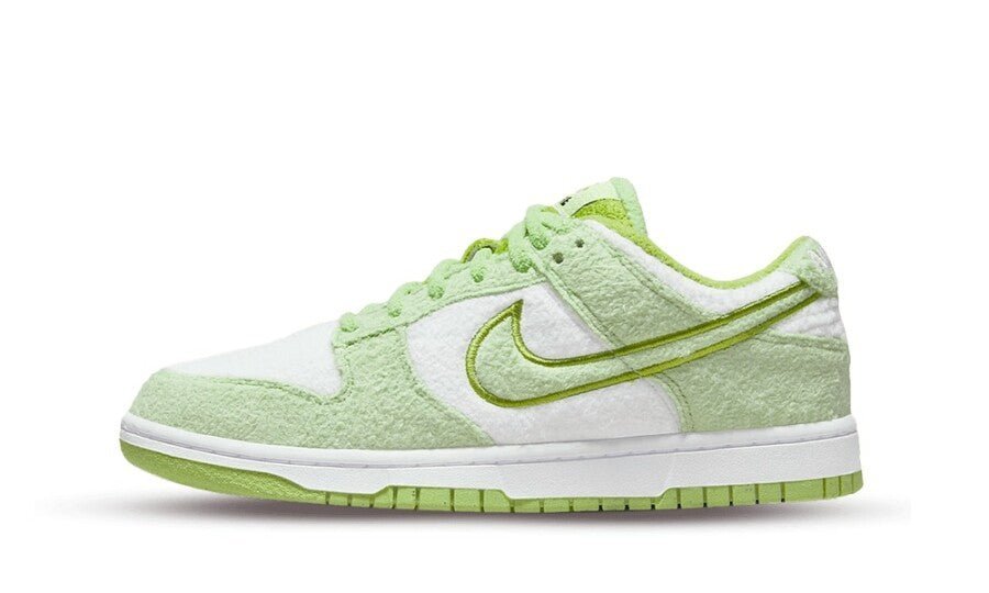 Nike Dunk Low Fleece Green (W) - DQ7579 - 300 - Mentastore