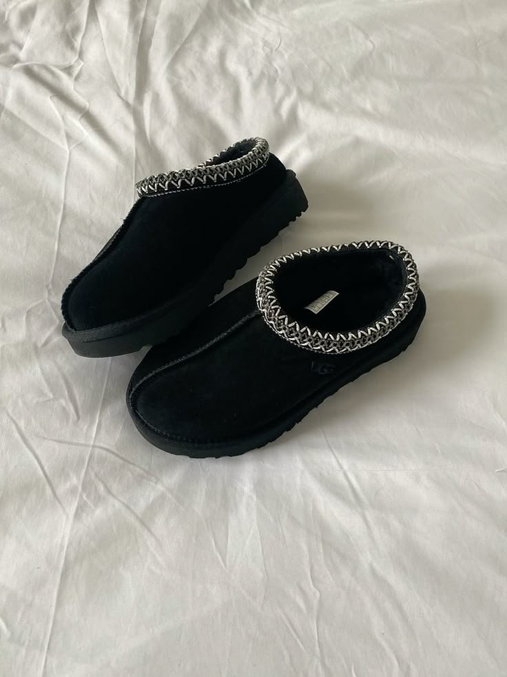 UGG Tasman Slipper Black - 5950-BLK - Mentastore