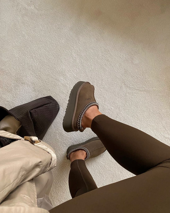 UGG Tazz Slipper Hickory - 1122553 - HCK - Mentastore