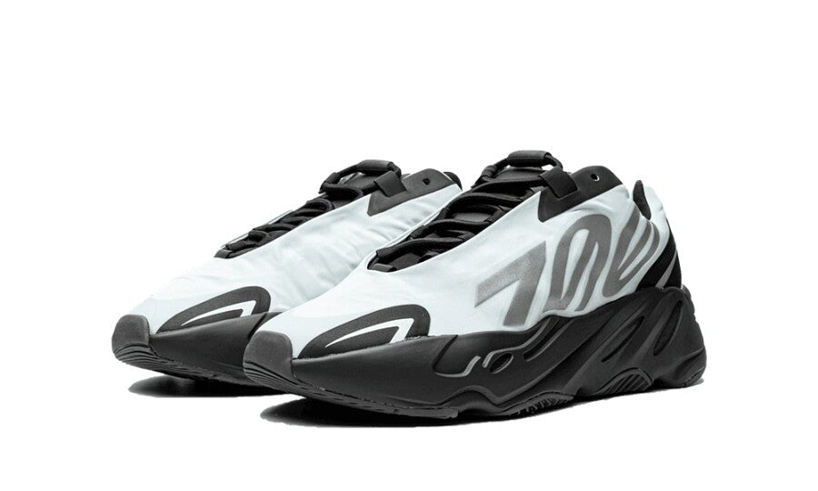 Yeezy Boost 700 MNVN Blue Tint - GZ0711 - Mentastore