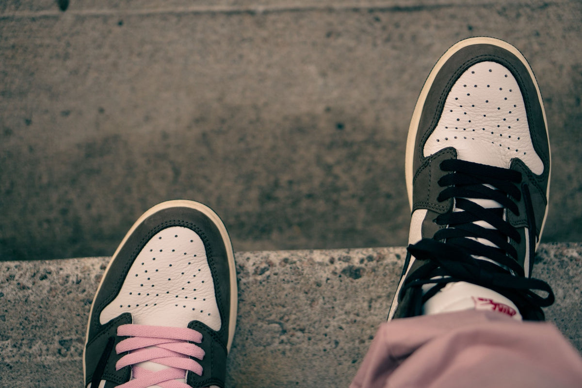 Buy Travis Scott sneakers in Europe: collabs, authenticity & tips - Mentastore