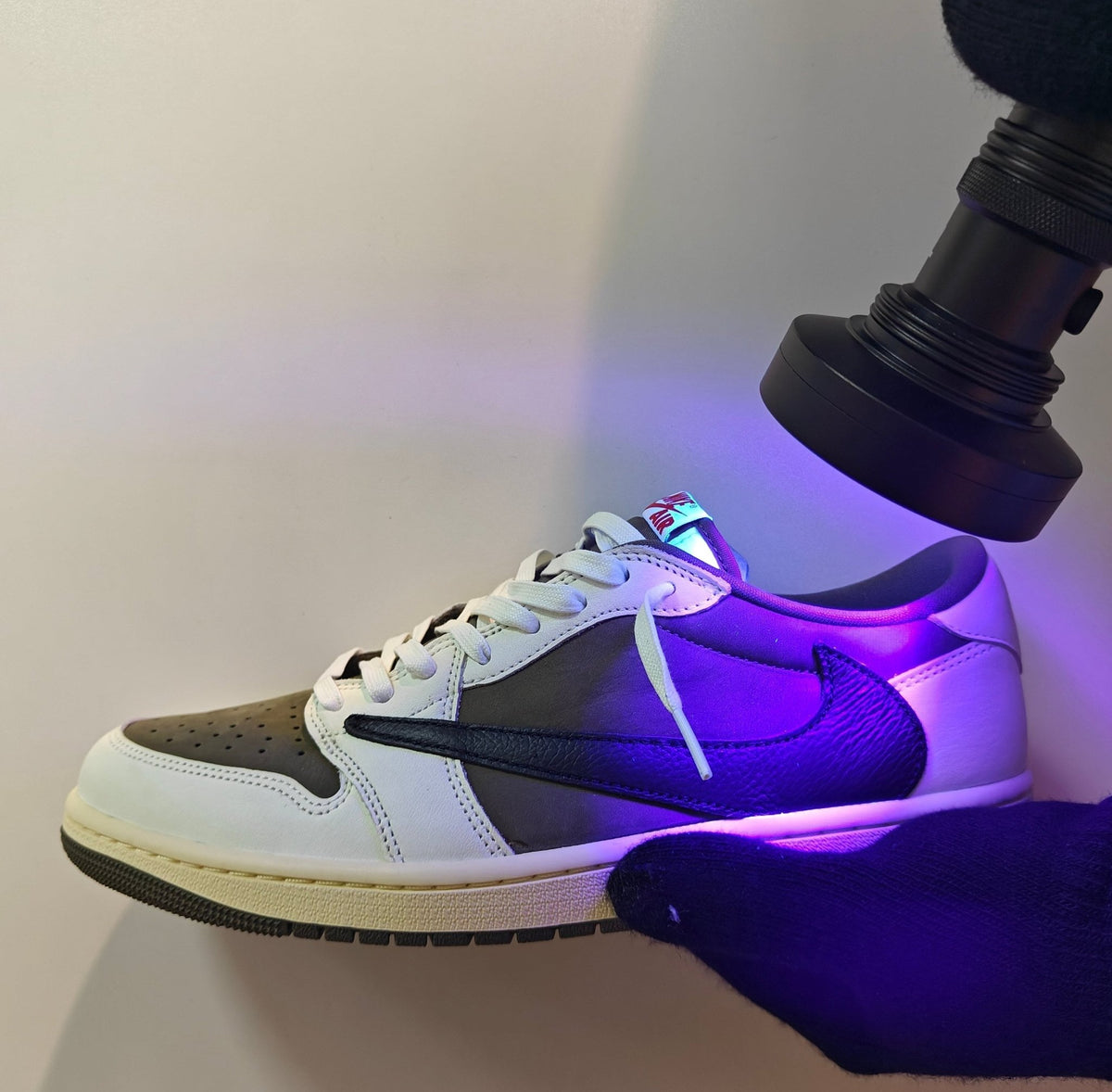 How Mentastore checks if sneakers are authentic (5 steps) - Mentastore