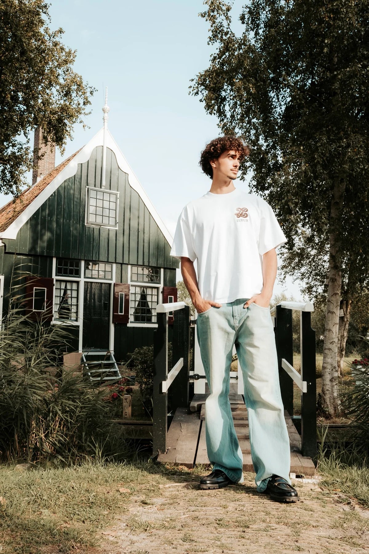 Lueuer - Windmill t-shirt