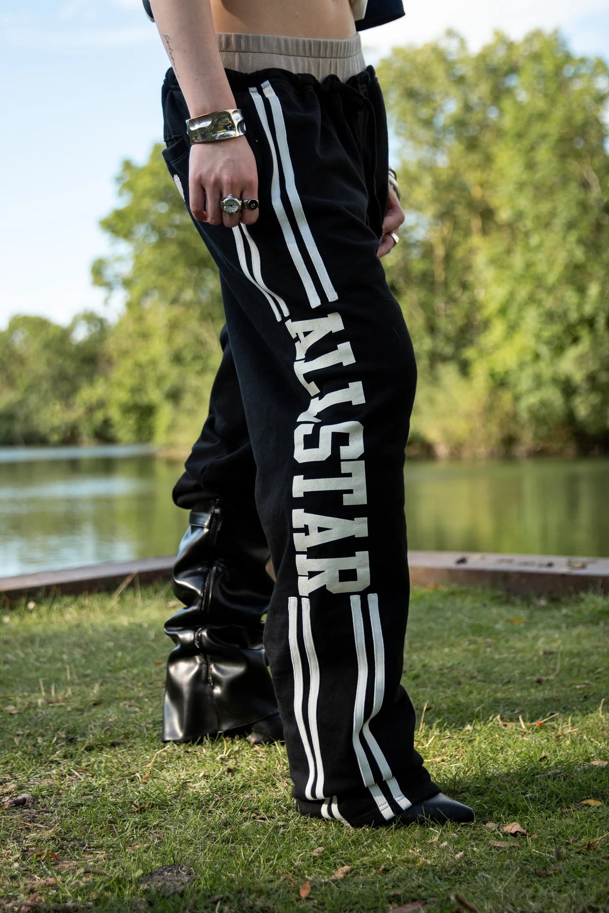 The Missing Piece -  All-Star Division Sweatpants Iconic Black