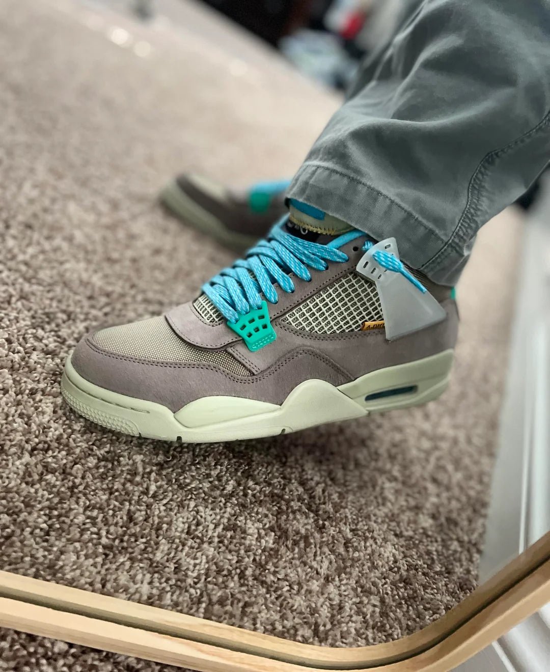 Air Jordan 4 Retro Union Taupe Haze - DJ5718-242 - Mentastore