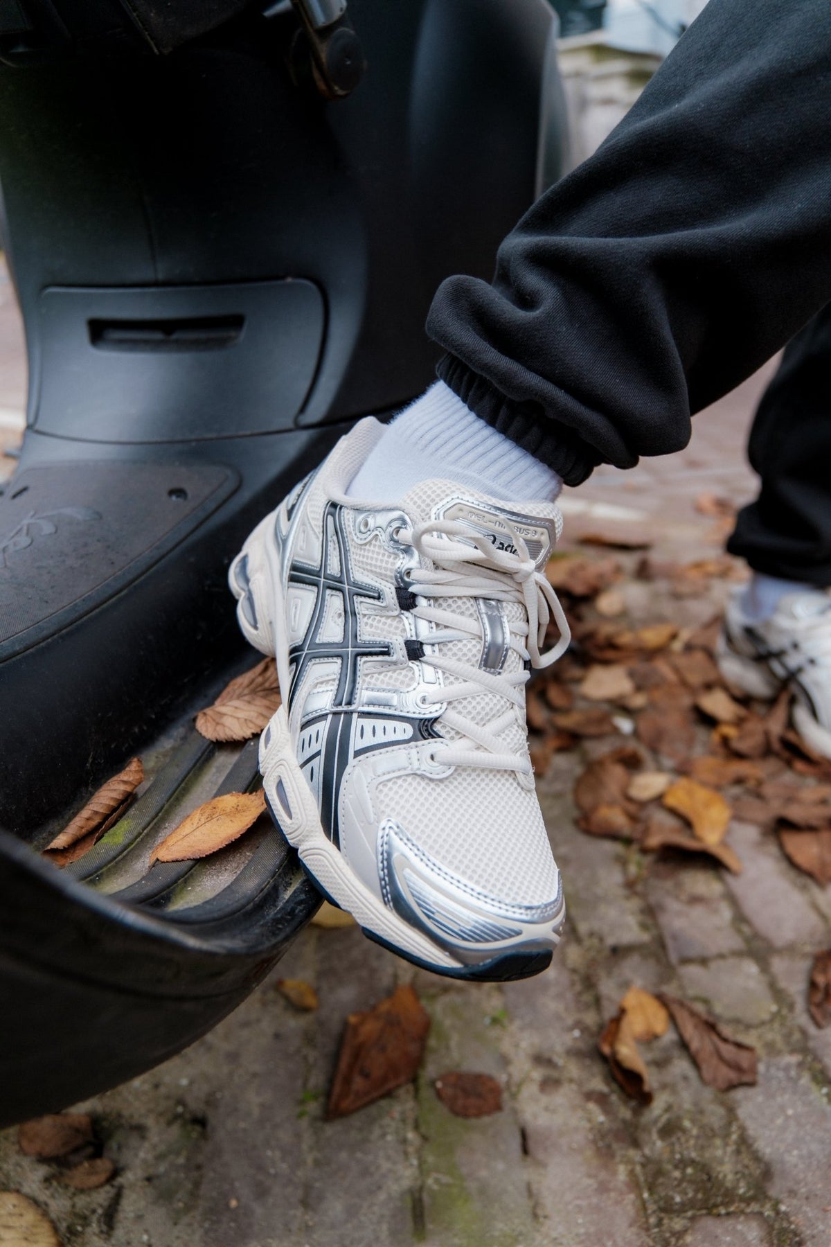 ASICS Gel-Nimbus 9 Cream Black - 1201A424-105 - Mentastore