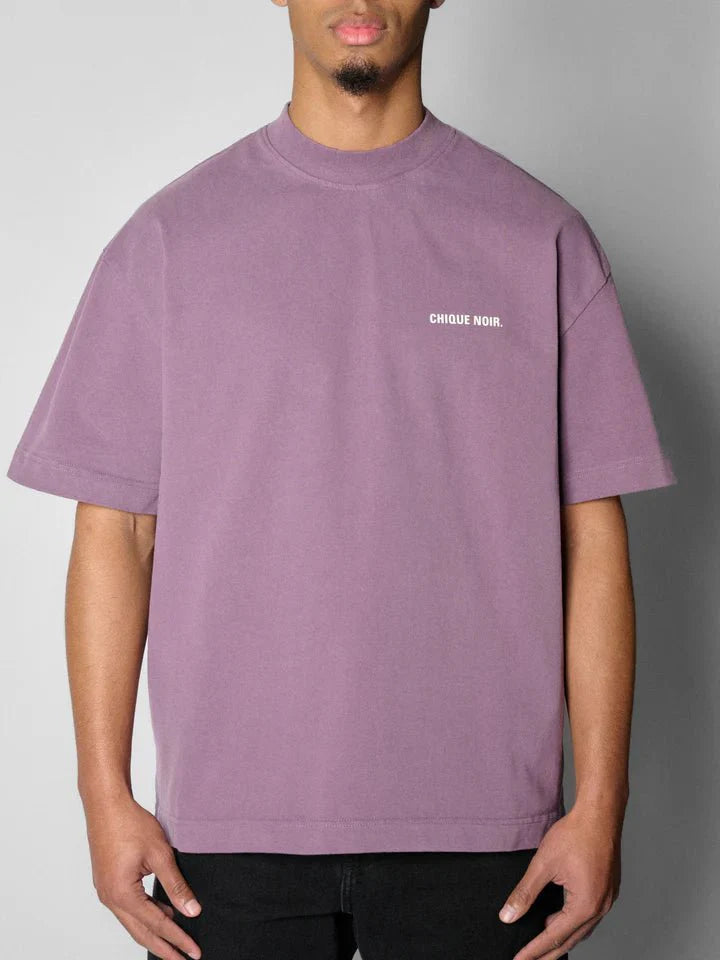 CHIQUE NOIR - BLURRY LOGO TEE - PLUM - Mentastore