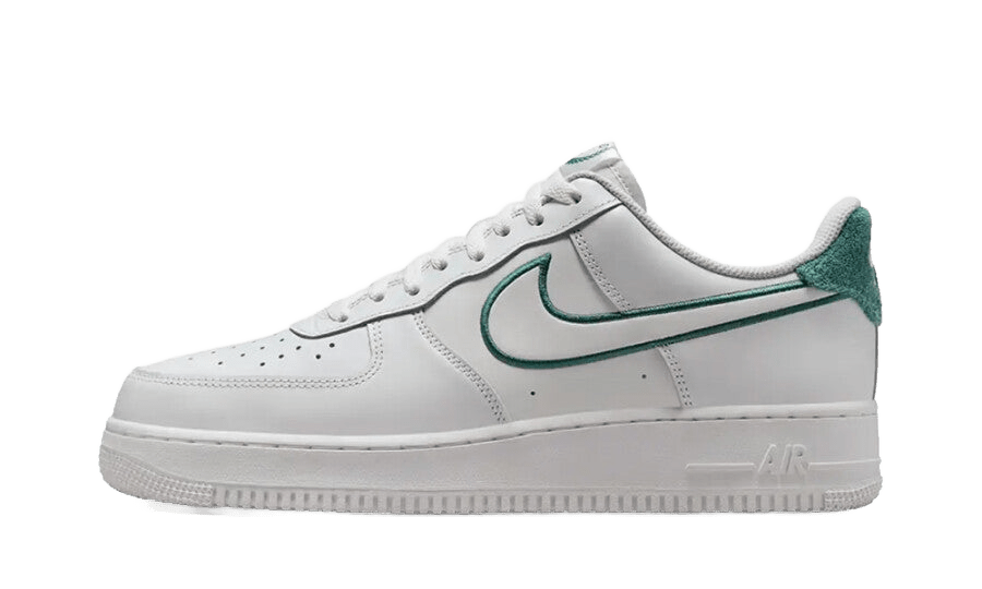 Nike Air Force 1 Low Resort and Sport - FN8349-100 - Mentastore
