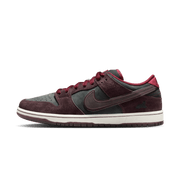 Nike SB Dunk Low Riot Skateshop