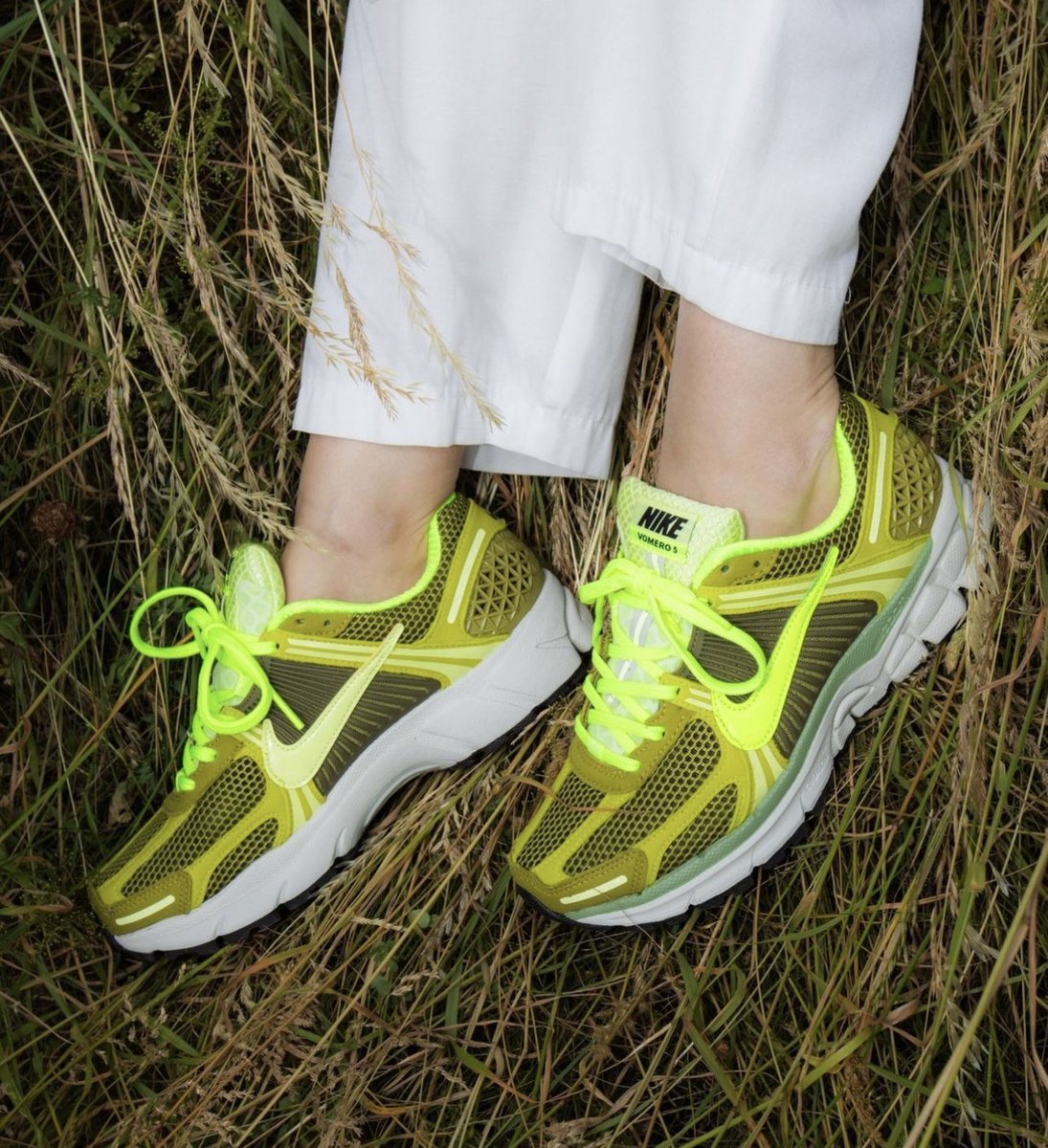Nike Vomero 5 Olive Flak Volt - FJ4738-300 - Mentastore