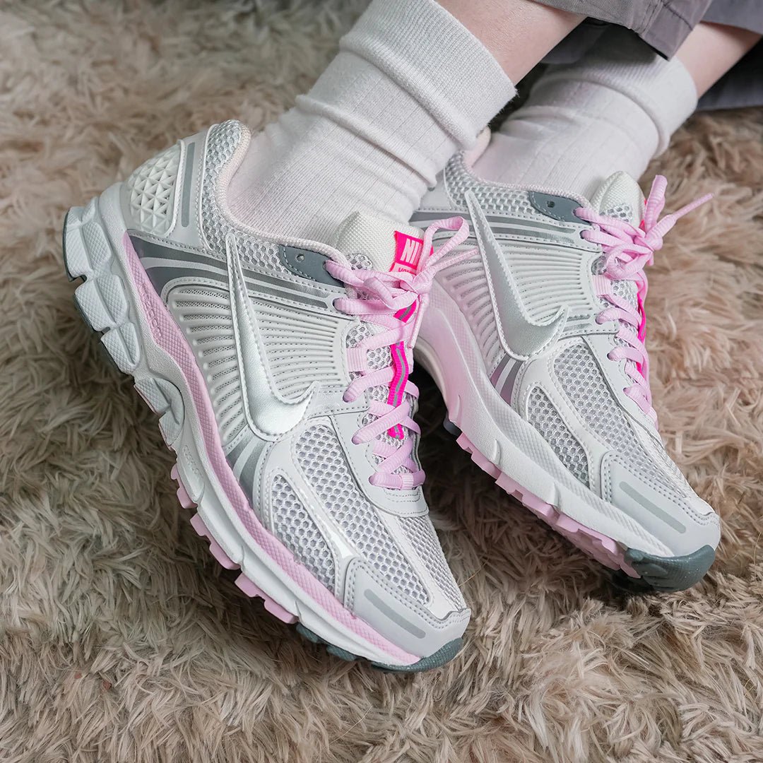 Nike Zoom Vomero 5 520 Pack White Pink - FN3695-001 - Mentastore