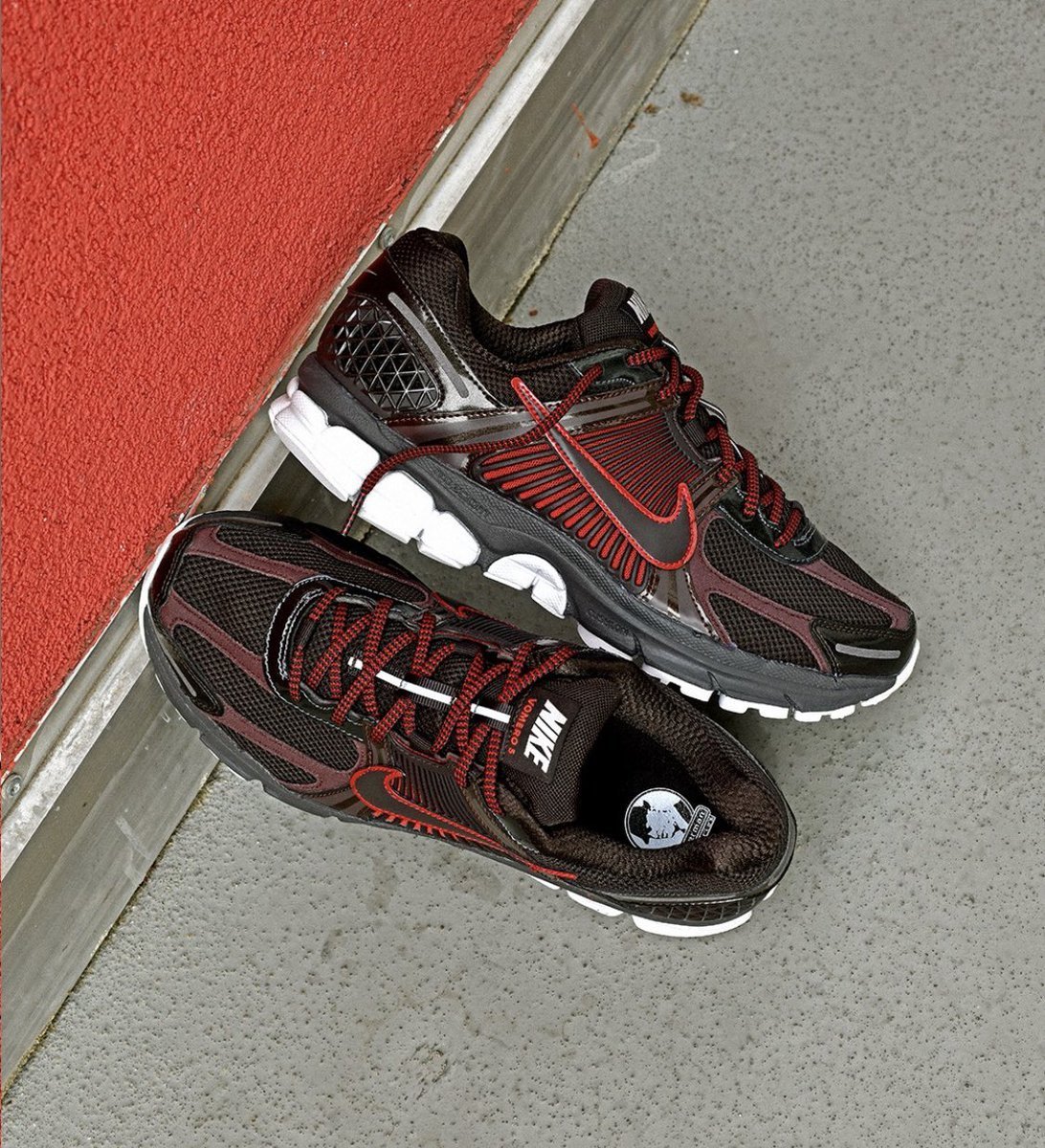 Nike Zoom Vomero 5 Velvet Brown - FN3420-200 - Mentastore