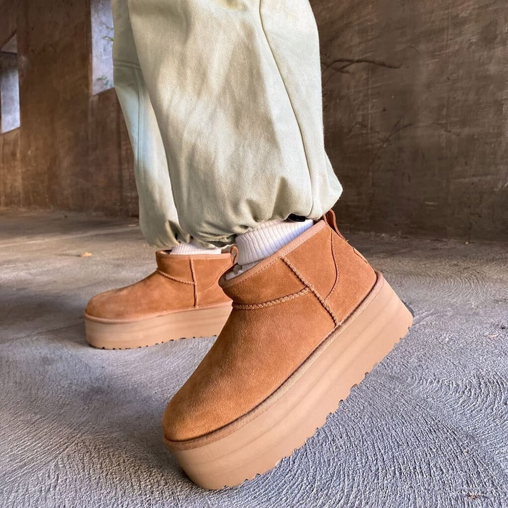 UGG Classic Ultra Mini Platform Boot Sand - 1135092 - SAN - Mentastore